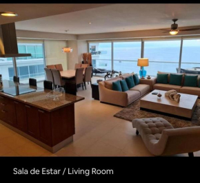 Peninsula Vallarta condos